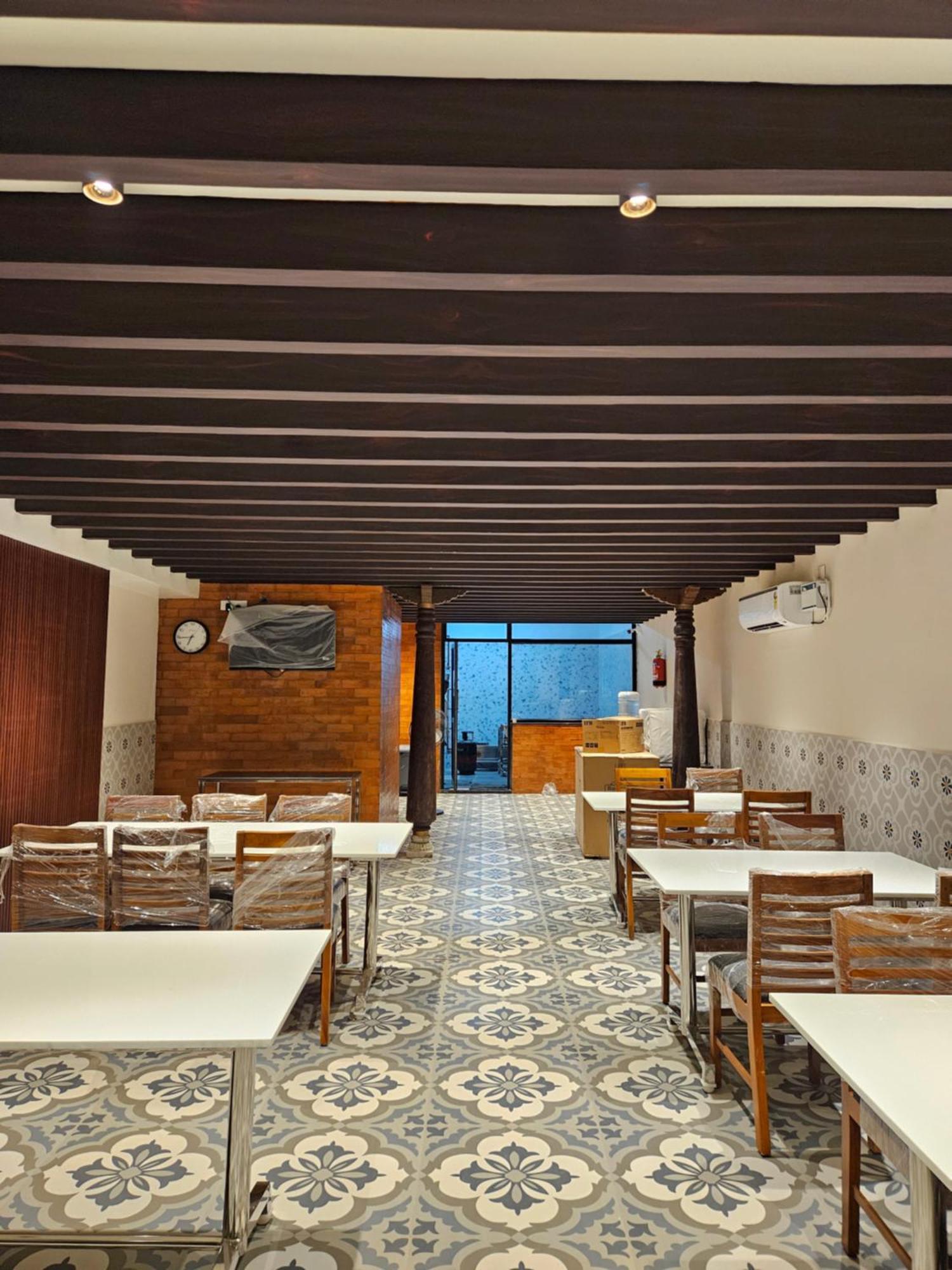 Hotel Pl Grand Karaikkudi Exteriér fotografie