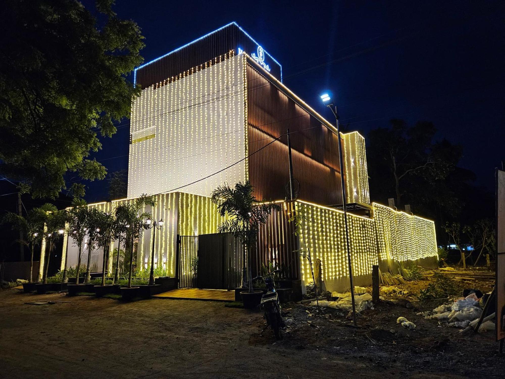 Hotel Pl Grand Karaikkudi Exteriér fotografie