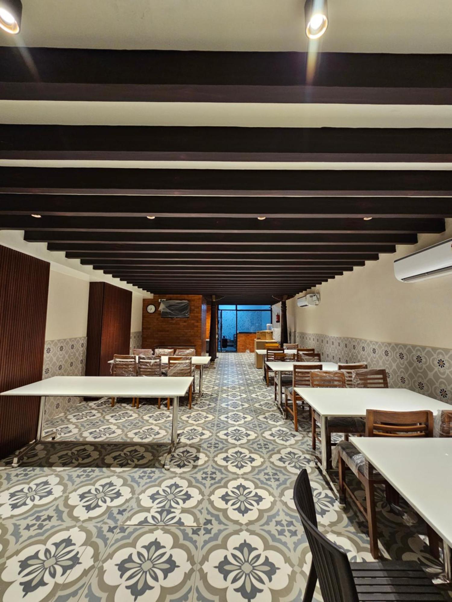 Hotel Pl Grand Karaikkudi Exteriér fotografie